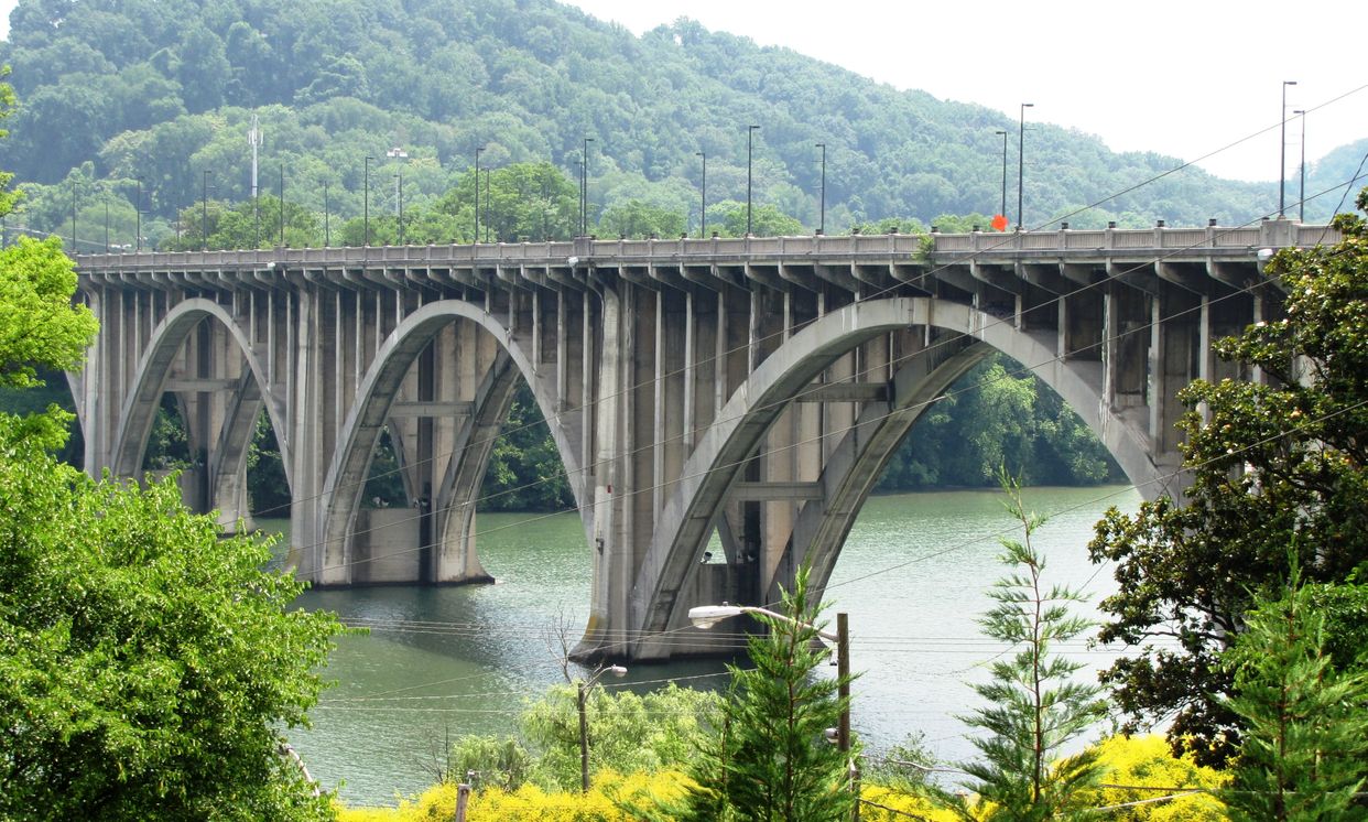 Henley Bridge