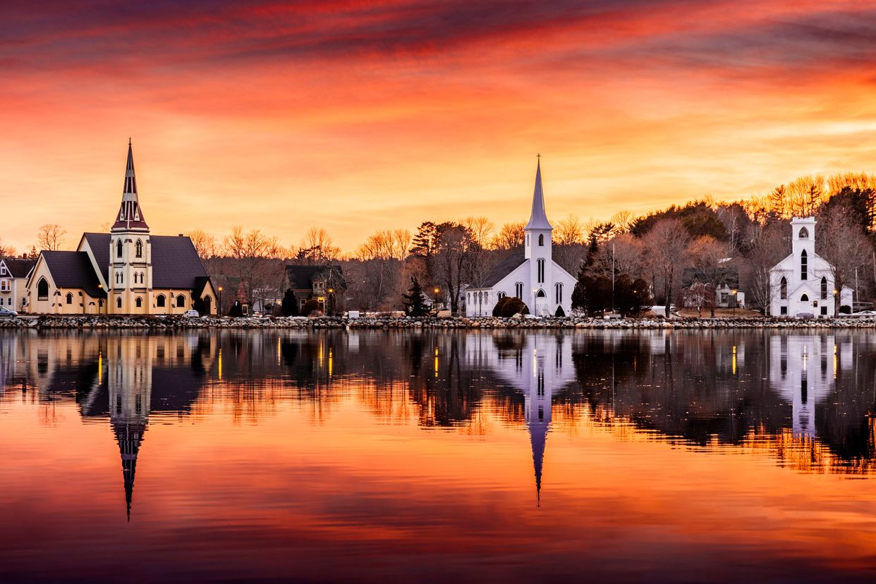 Mahone Bay Three Churches