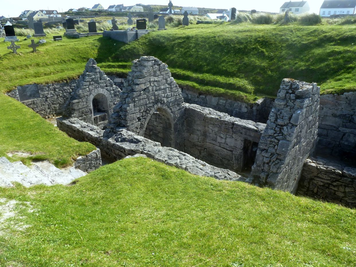 St Caomhán's Church