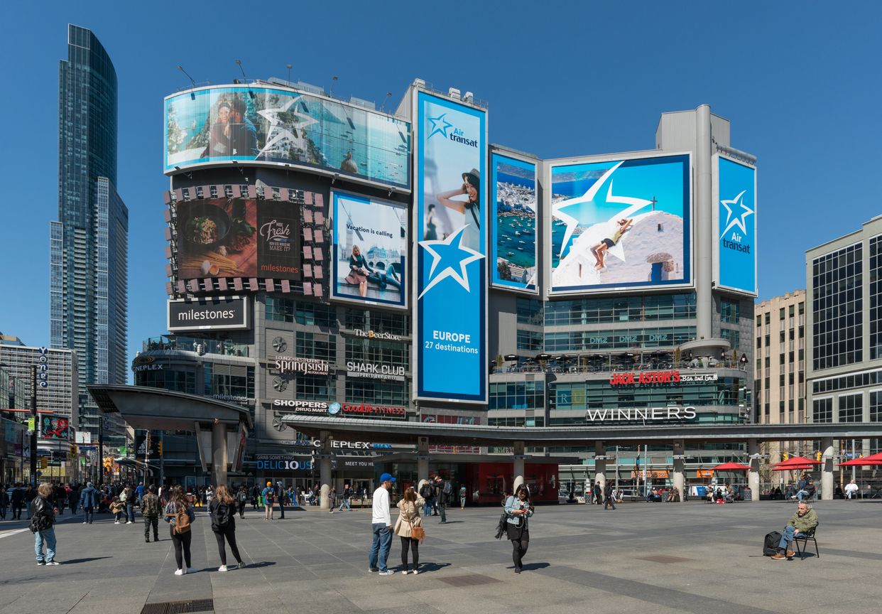 Yonge-Dundas Square