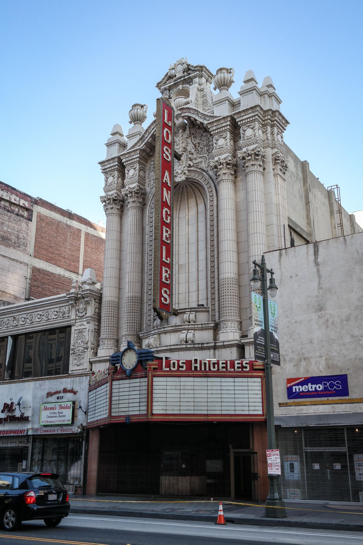 Los Angeles Theatre