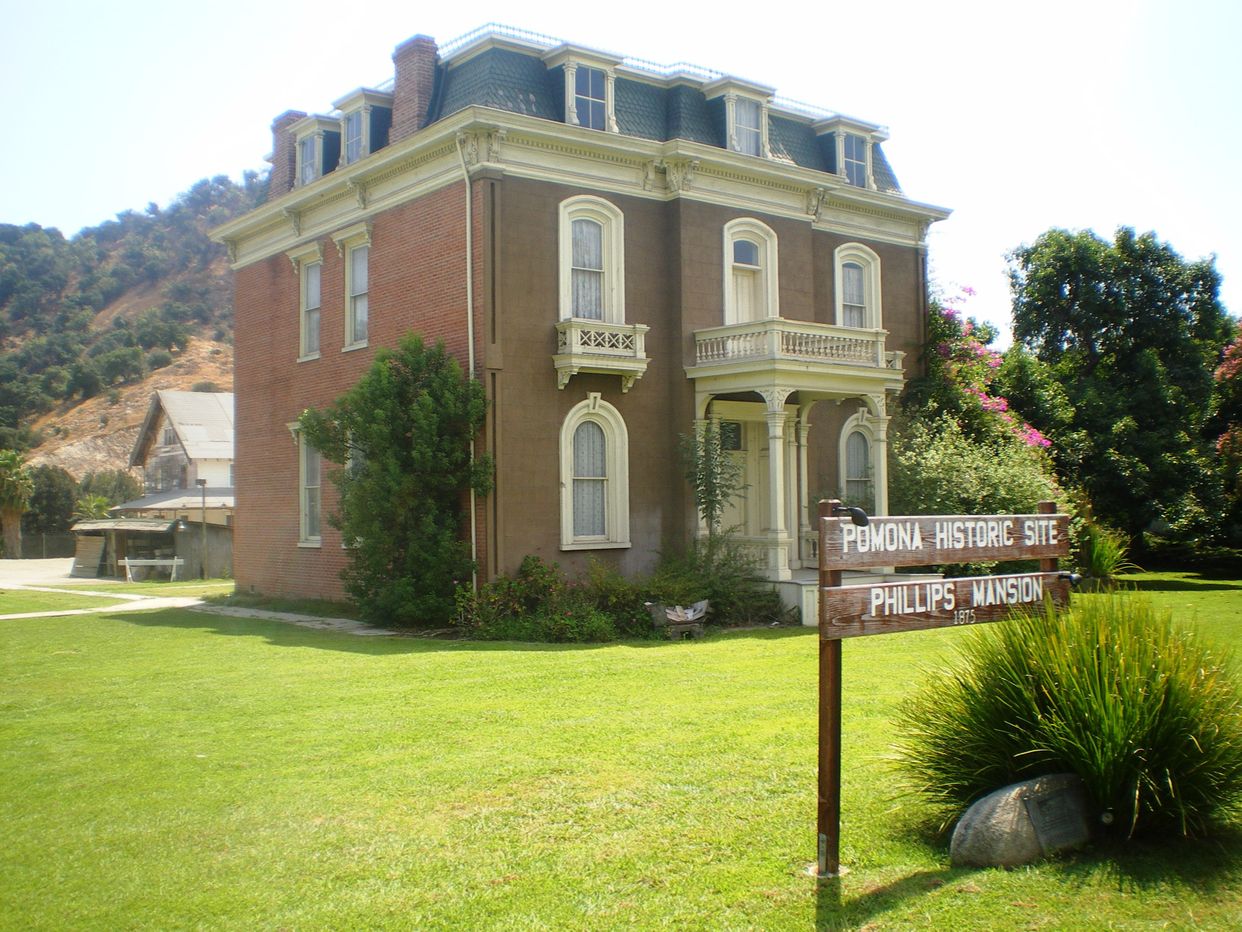 Phillips Mansion 