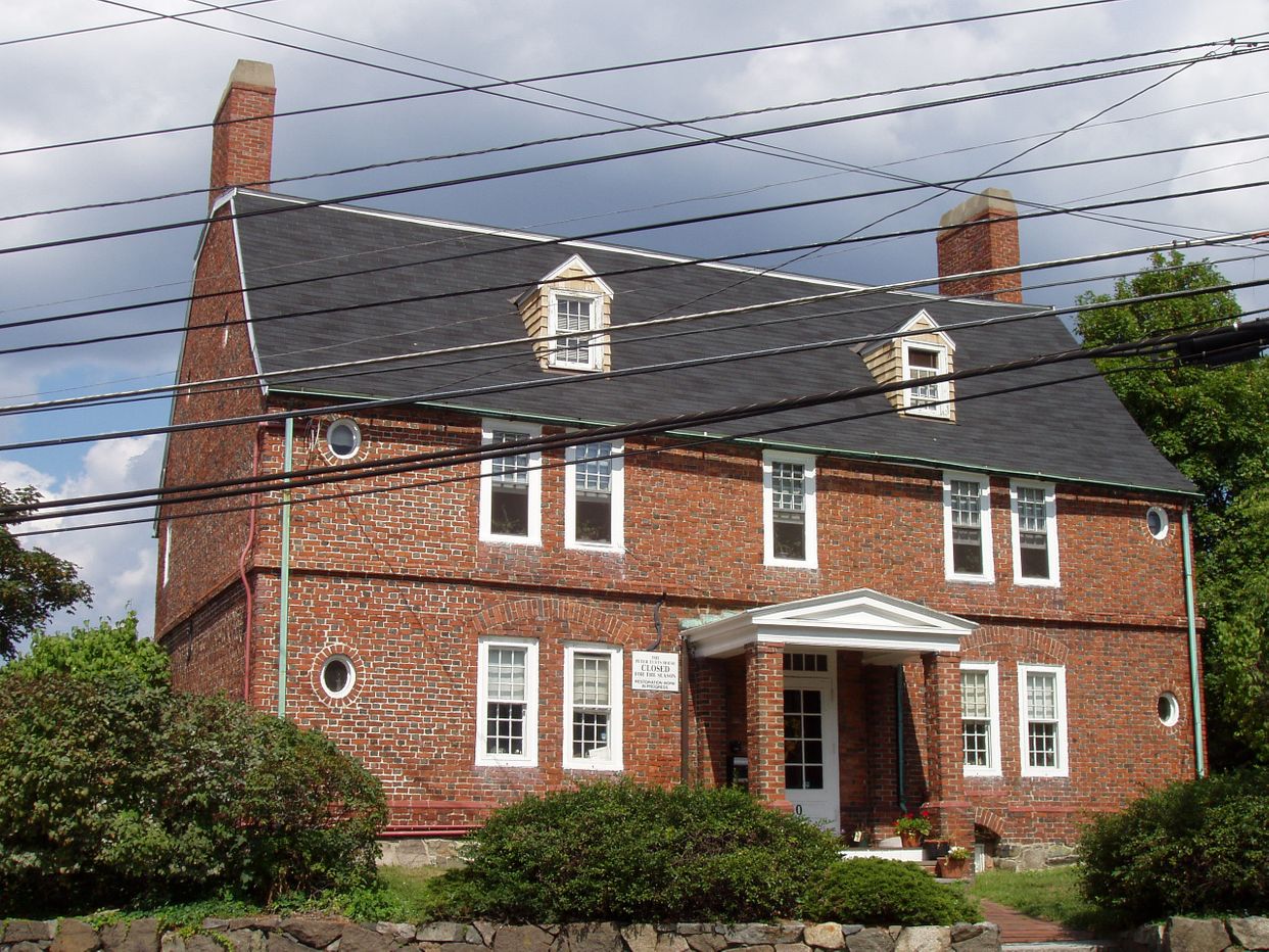  Peter Tufts House
