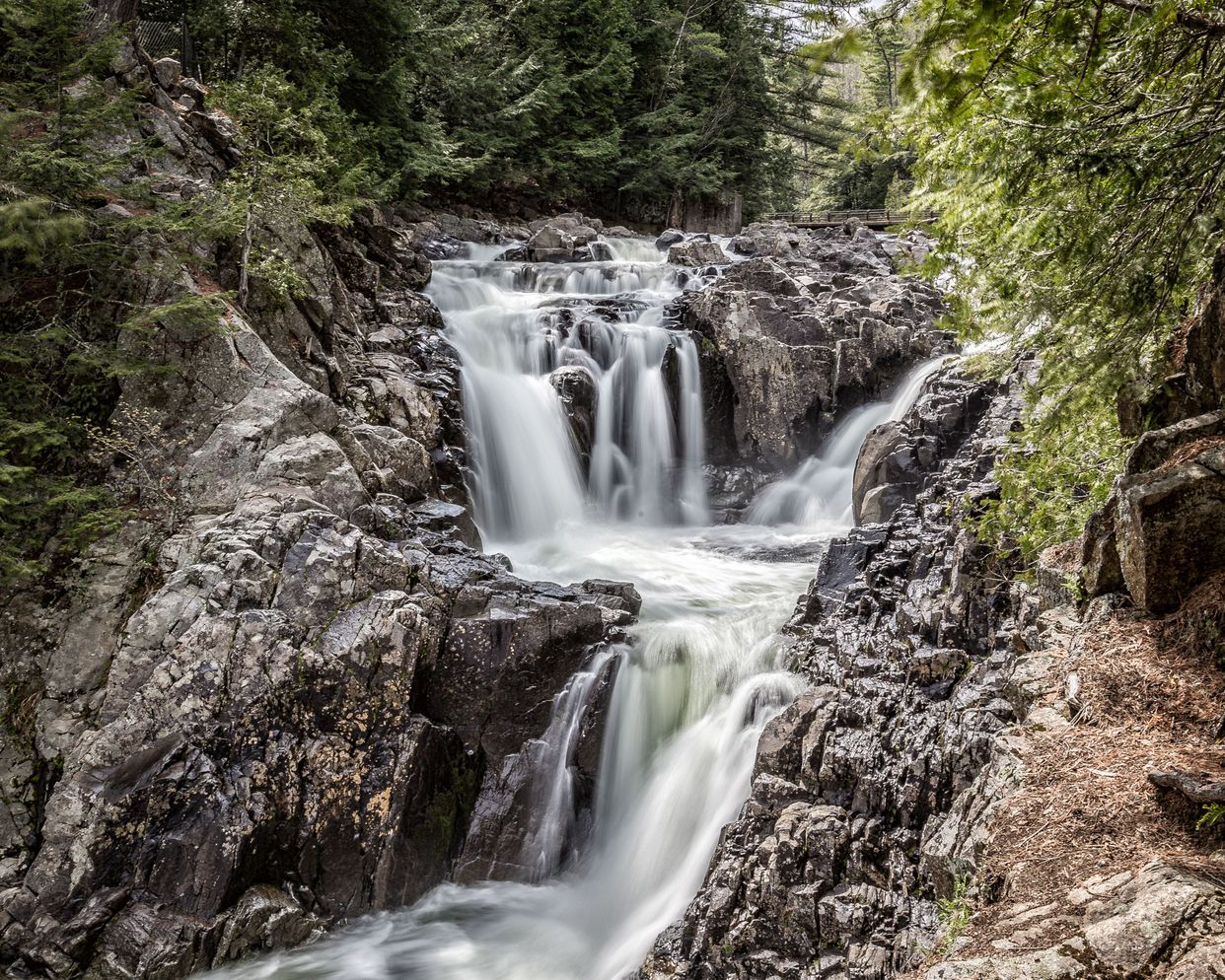 Split Rock Falls