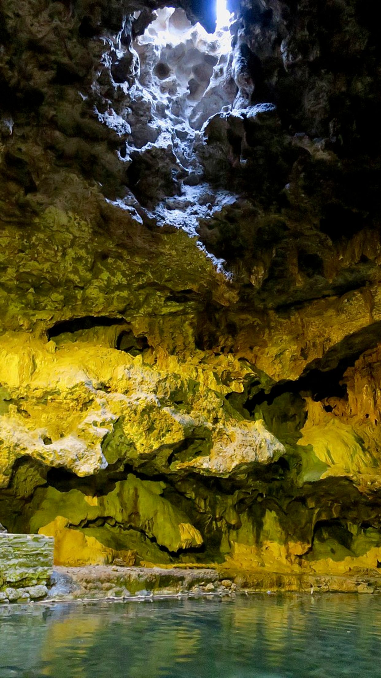 Hot Springs Cavern 