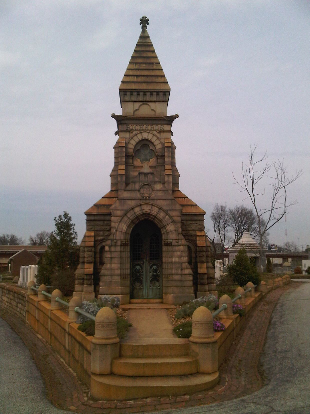 Richards'  Mausoleum