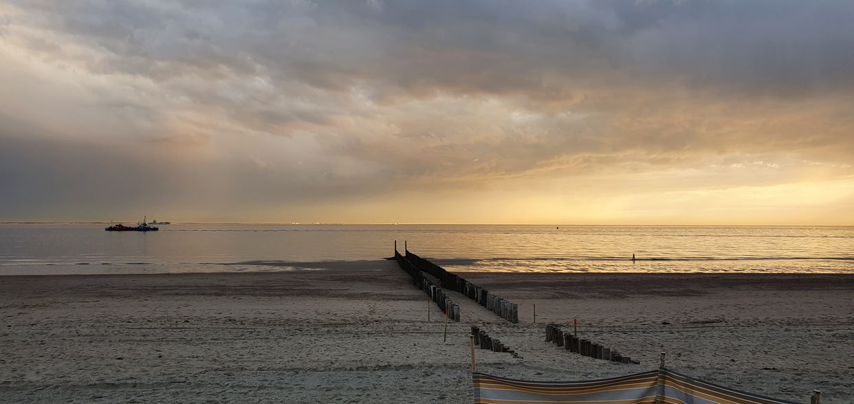 Strand Dishoek