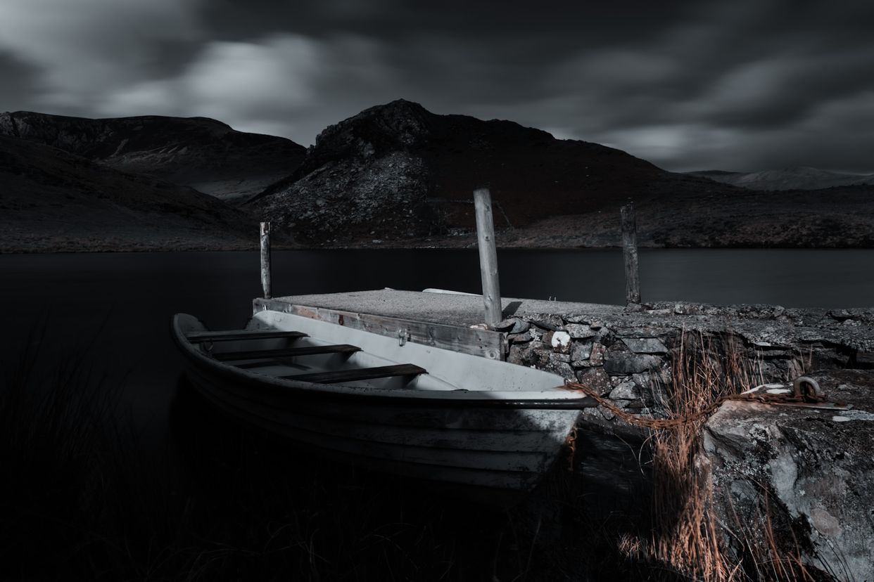 Llyn y Dywarchen