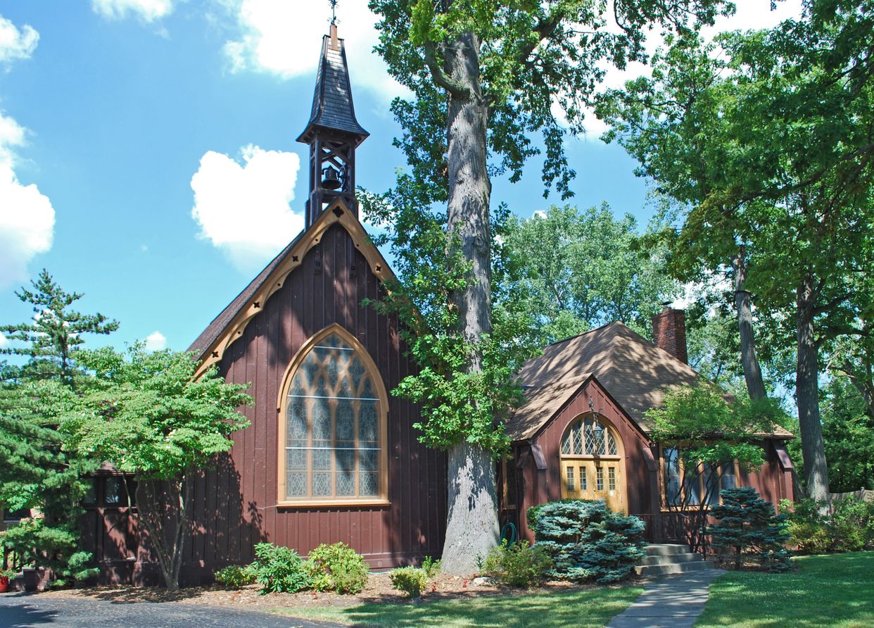 Saint James Episcopal Church