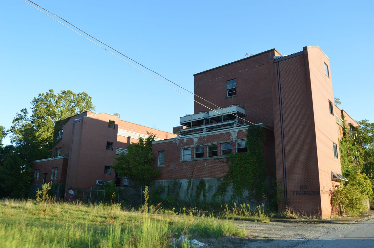  Russell Railroad YMCA