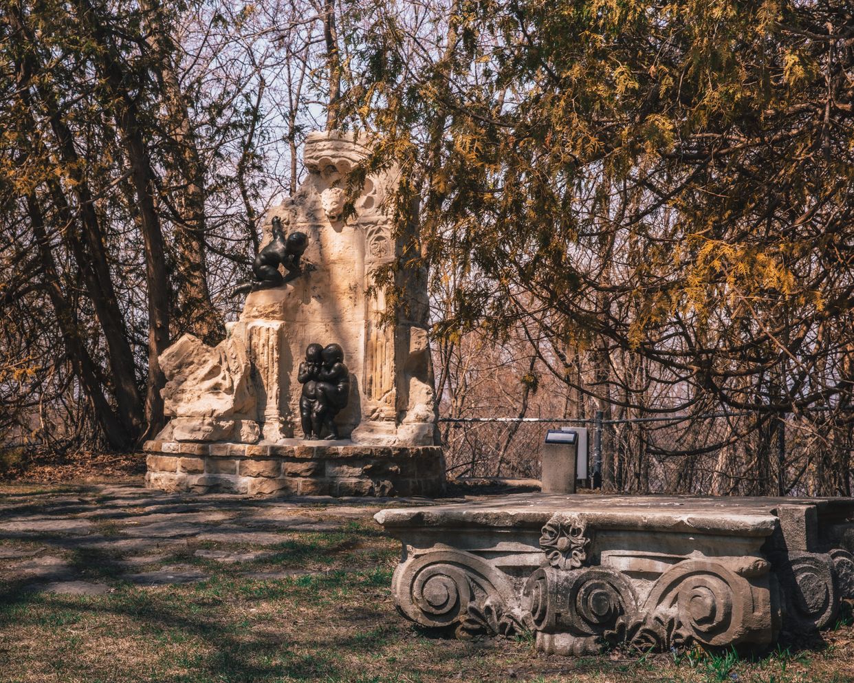 Carnegie Columns and Fountain