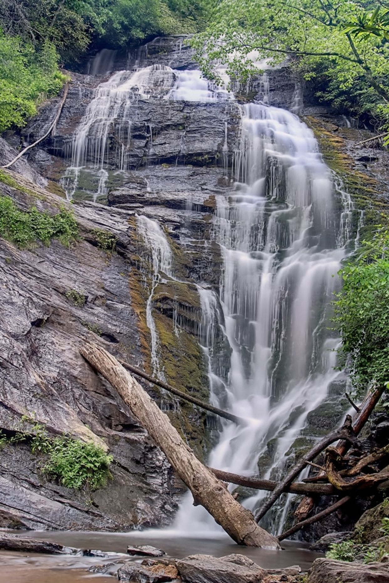 Kings Creek Falls