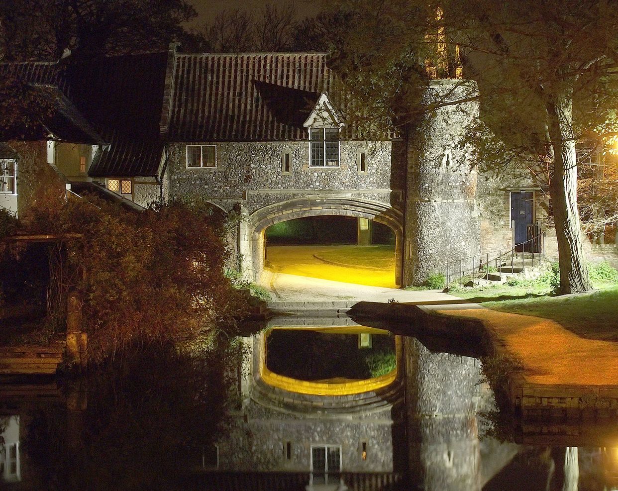 Pull's Ferry