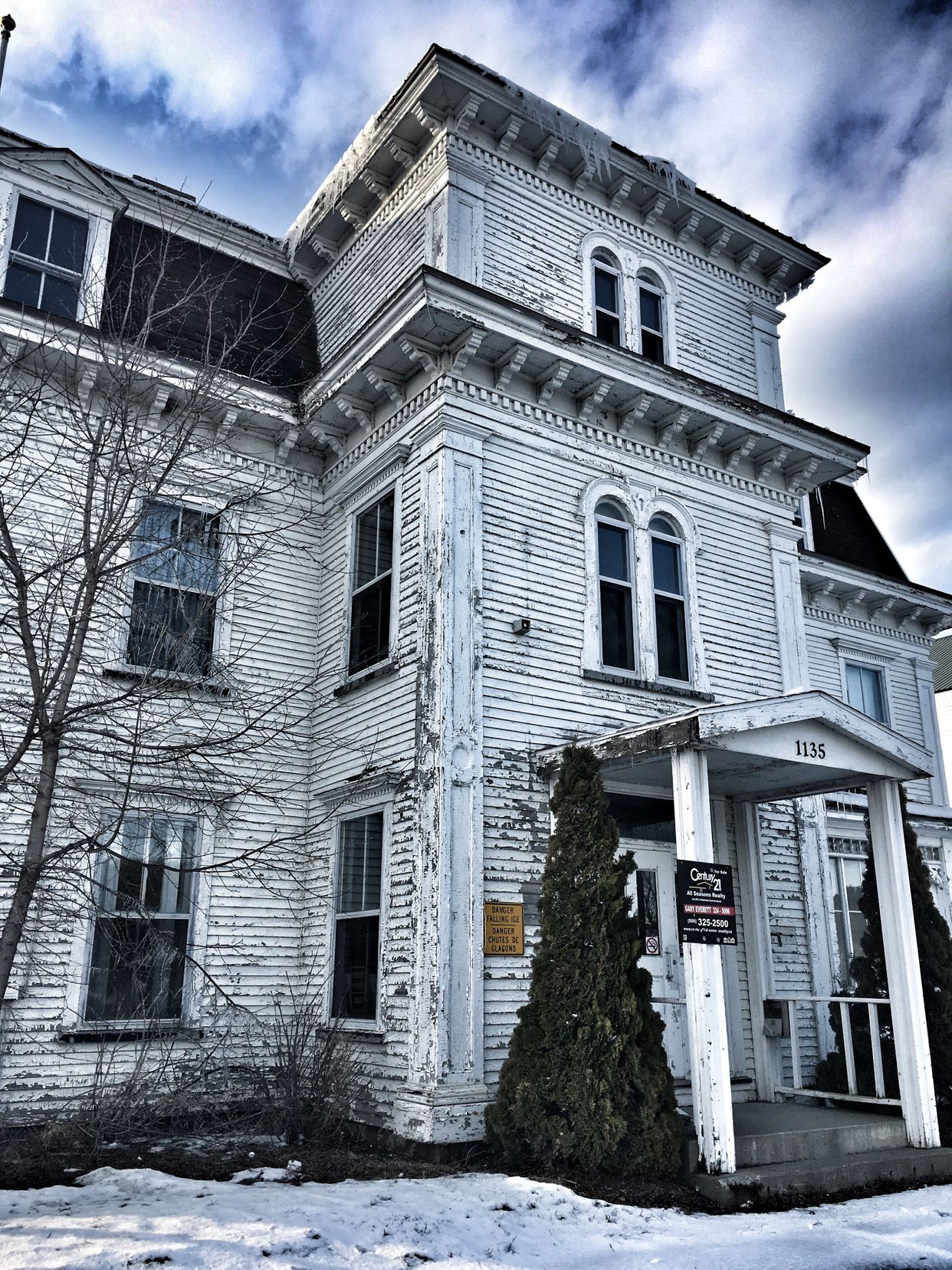Abandoned Building