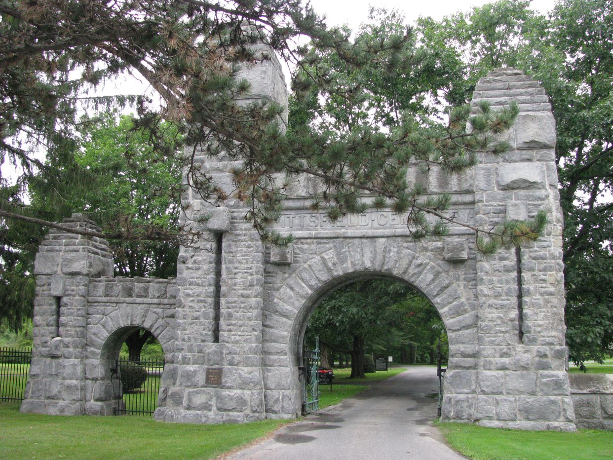 Pittsfield Cemetery 