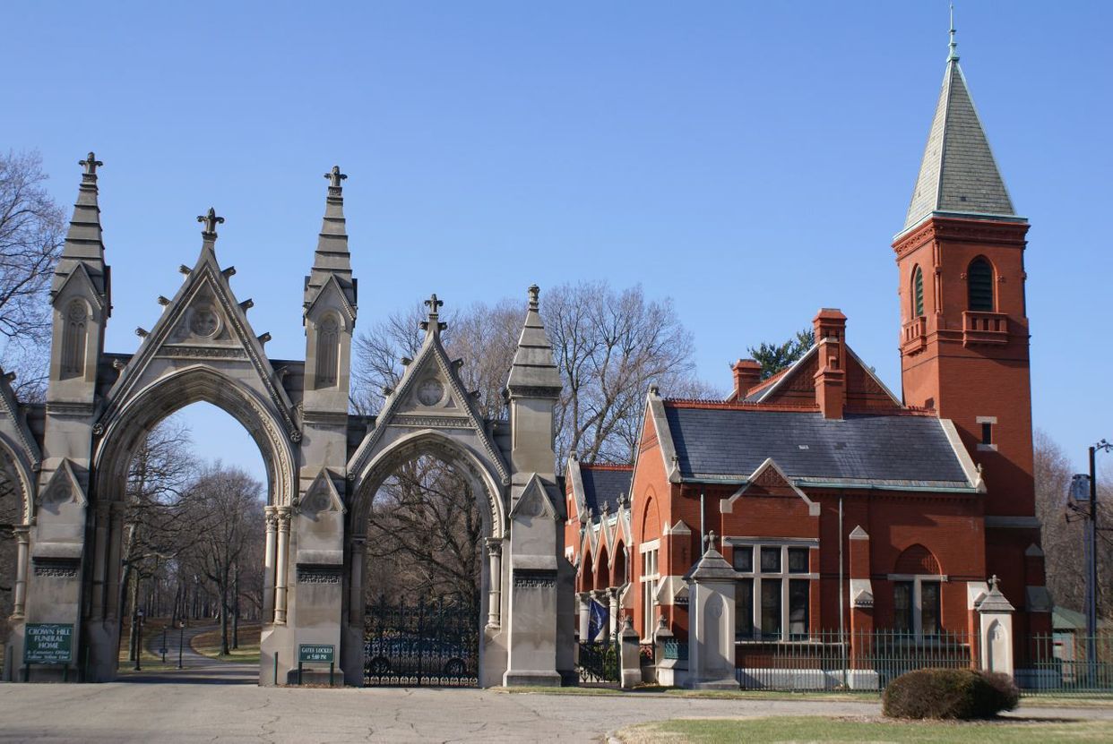  Crown Hill Cemetery