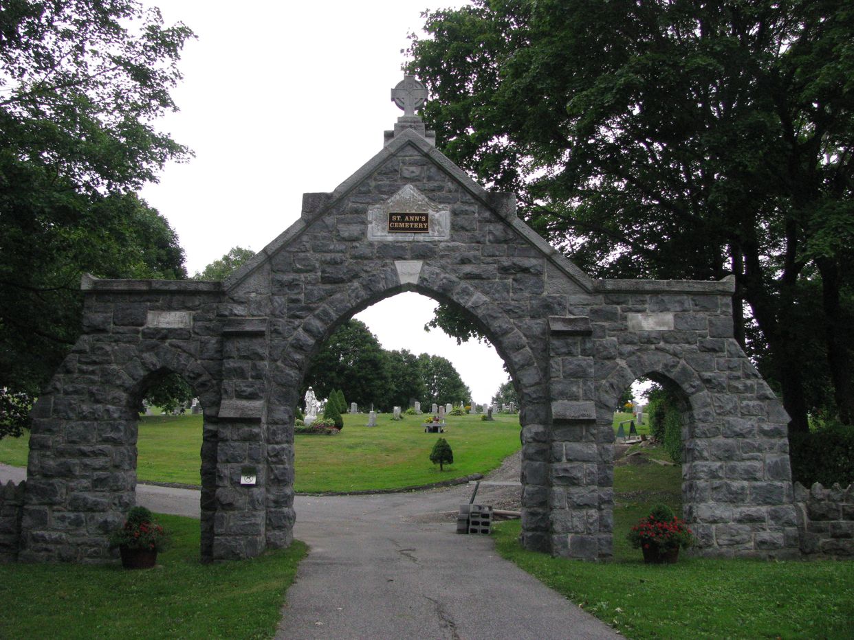St. Ann's Cemetery 