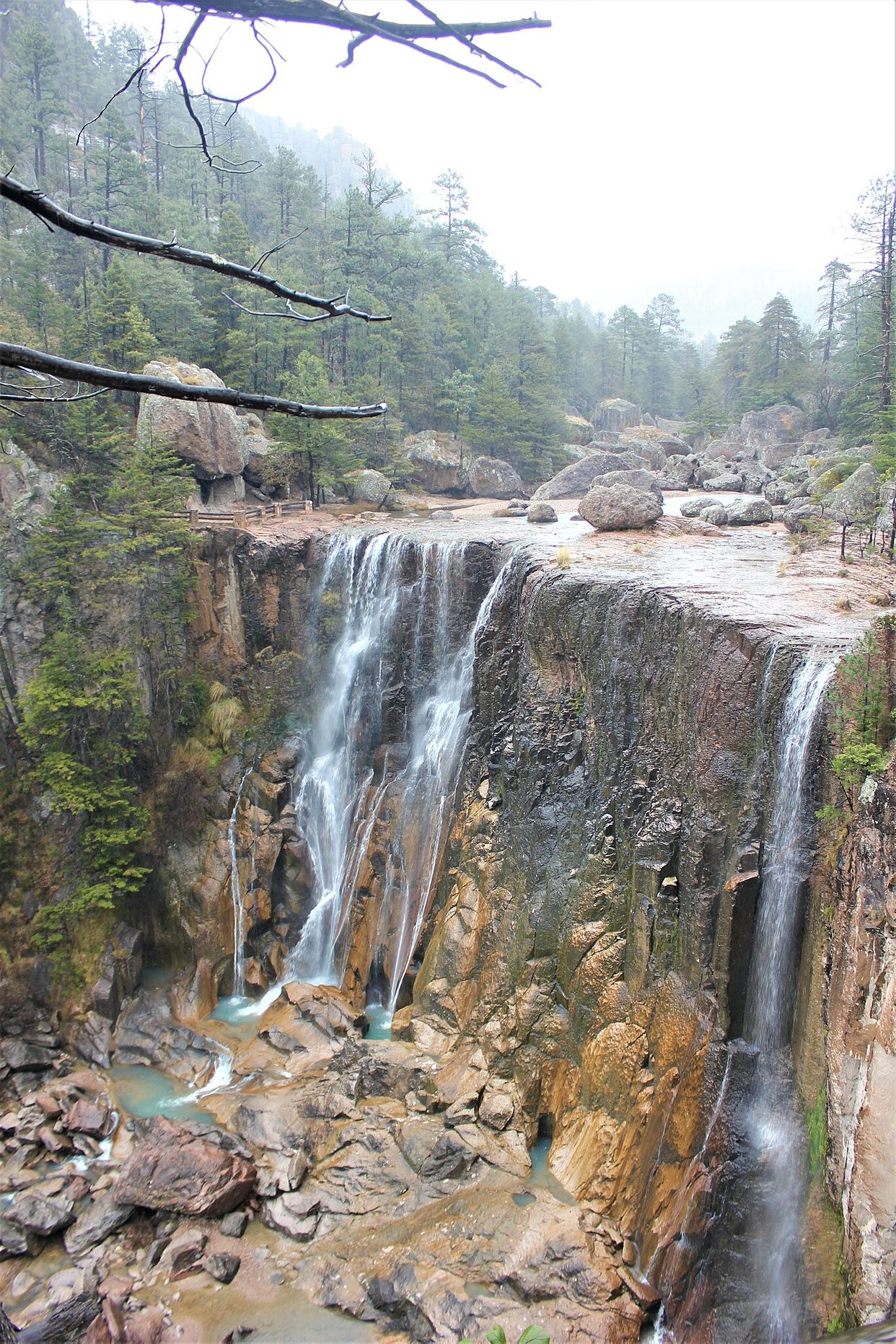 Cascada Cusárare