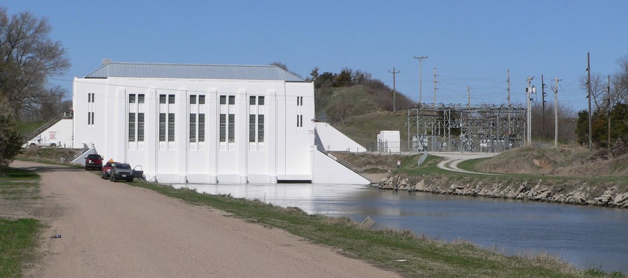 Hydroelectric generating station