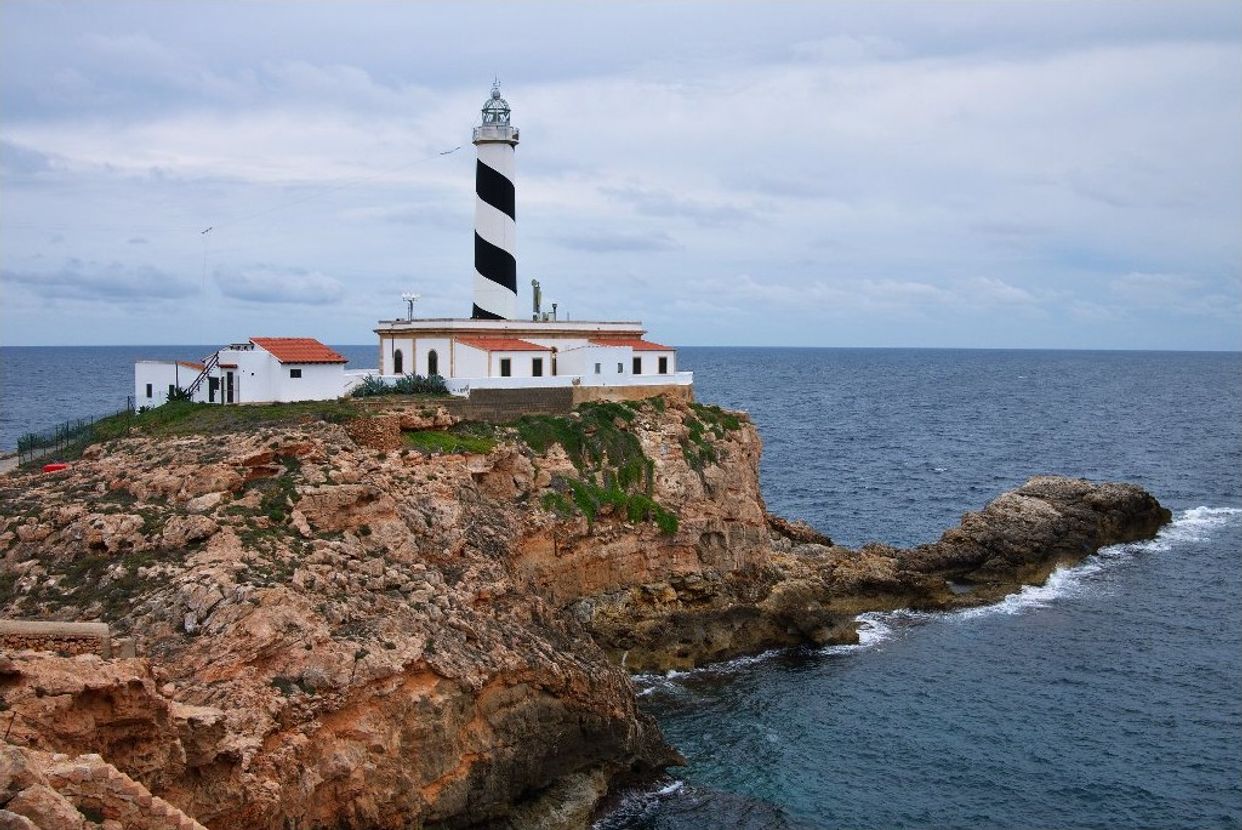 Faro de Cala Figuera