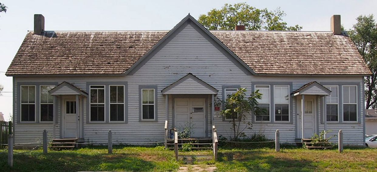Birch Coulee School