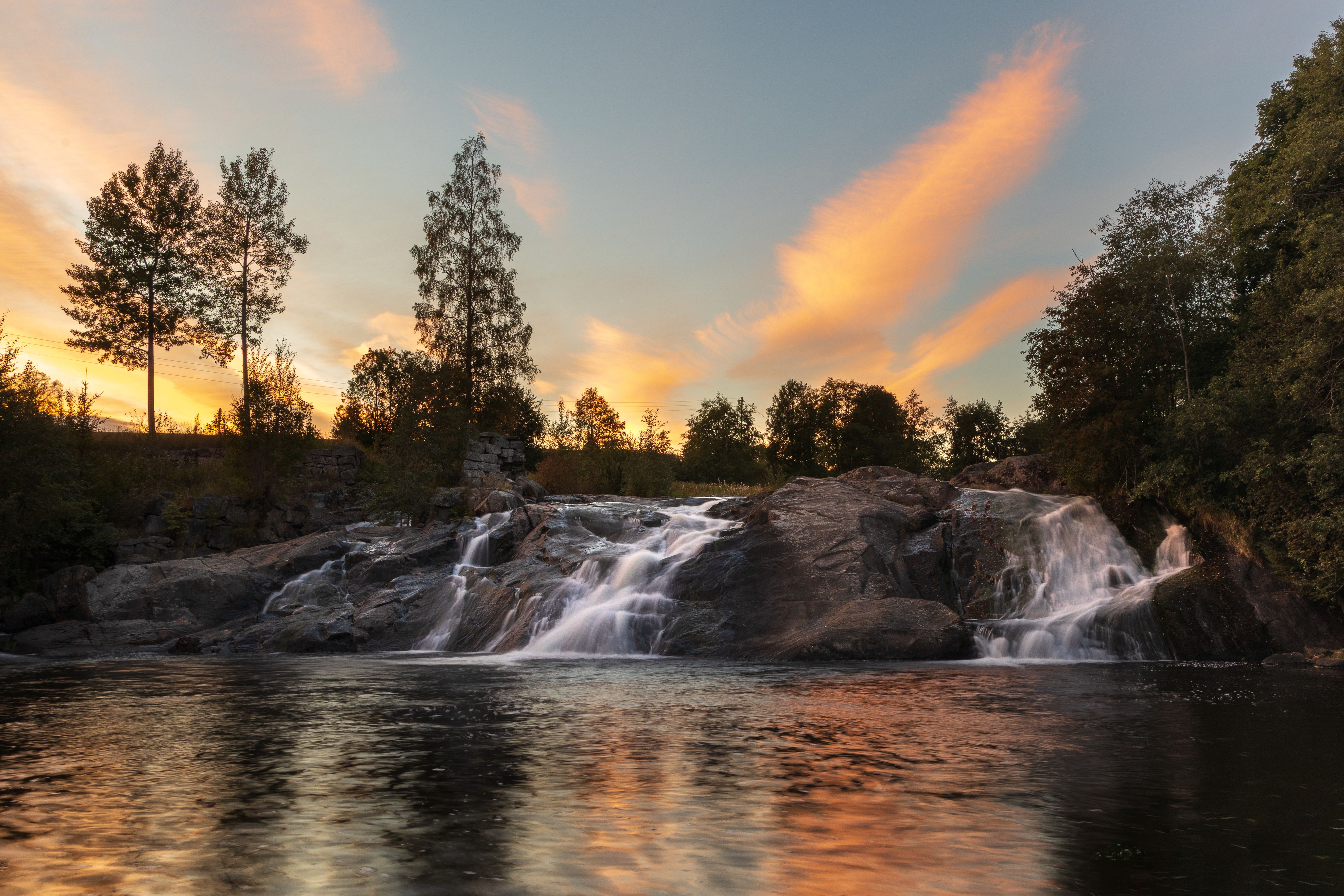 Kringler Waterfall — Photo by Stian