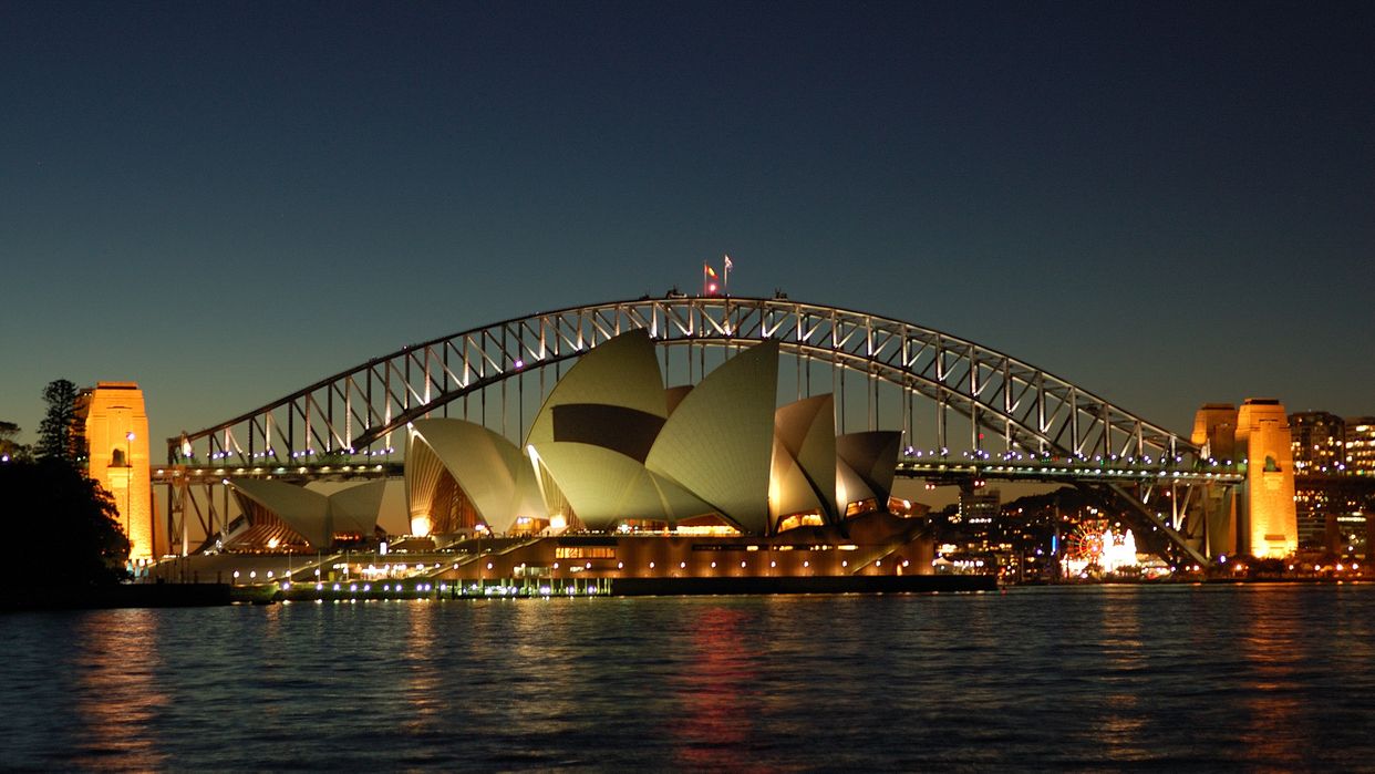 View of Sidney Opera House and Harbour Bridge