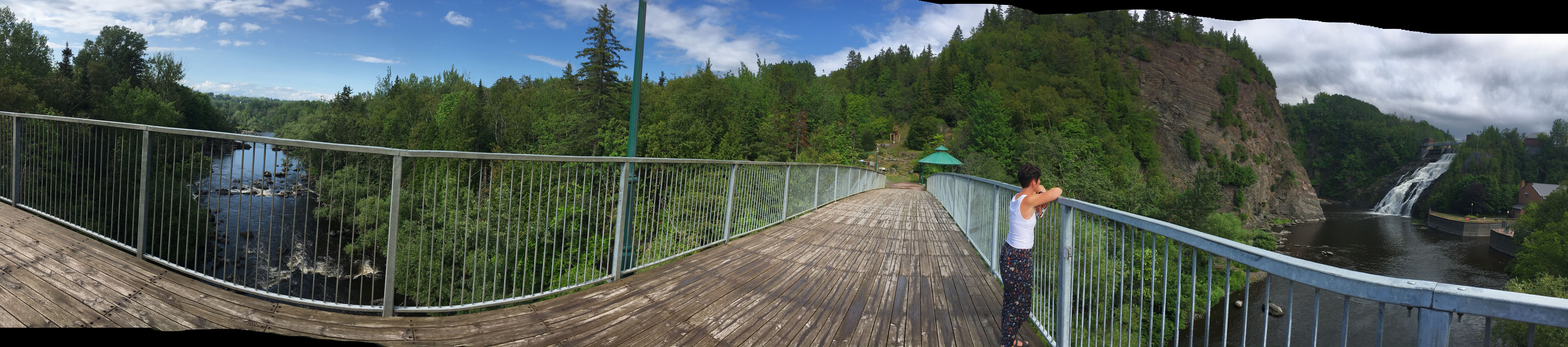 Parc des Chutes — Photo by tbv