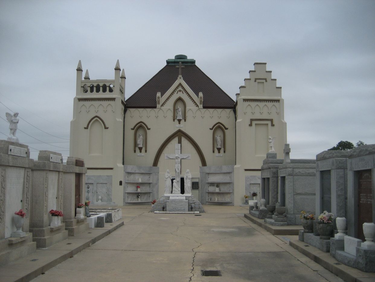St Roch Cemetary #2