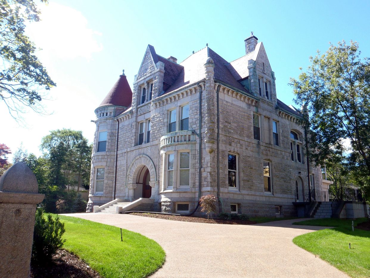 Oland House
