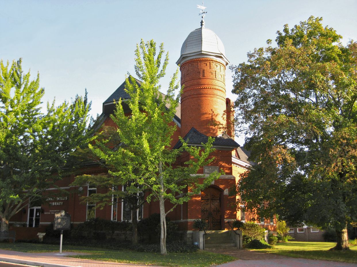  Mary Willis Library