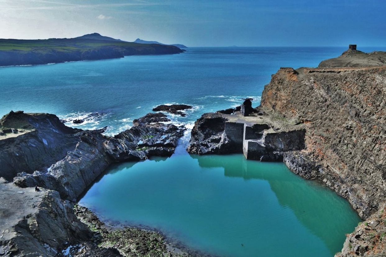 Blue Lagoon 