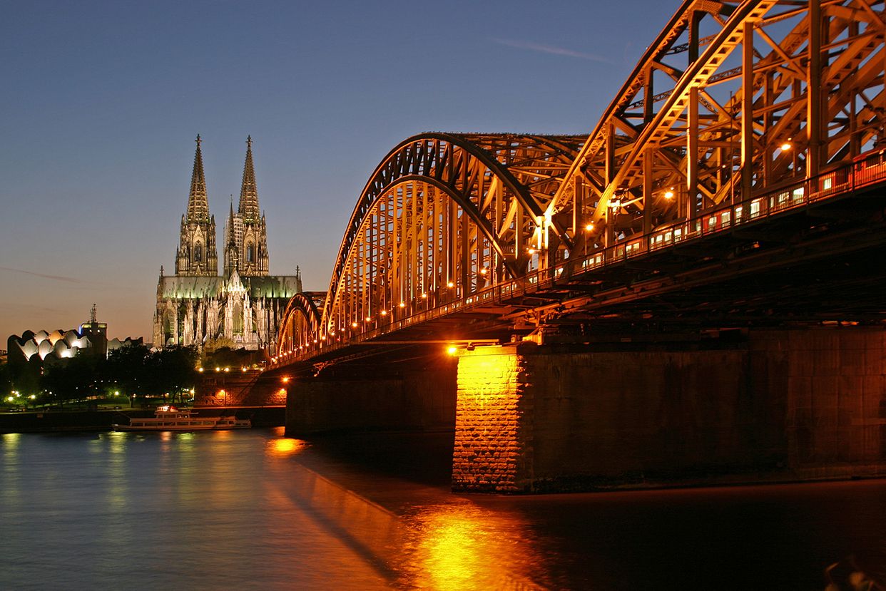 Hohenzollernbrücke (bridge)