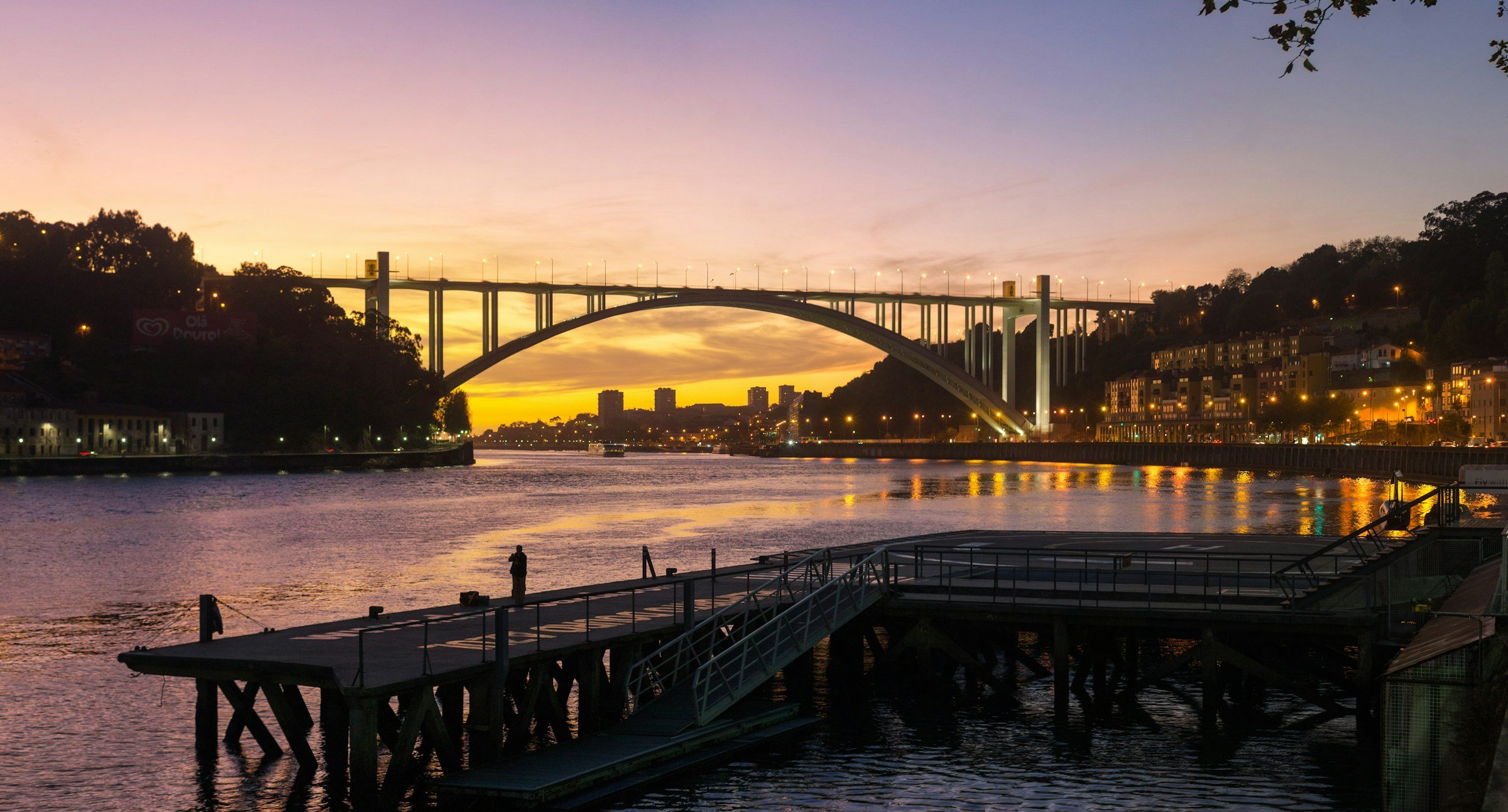 Cais das Pedras Waterfront
