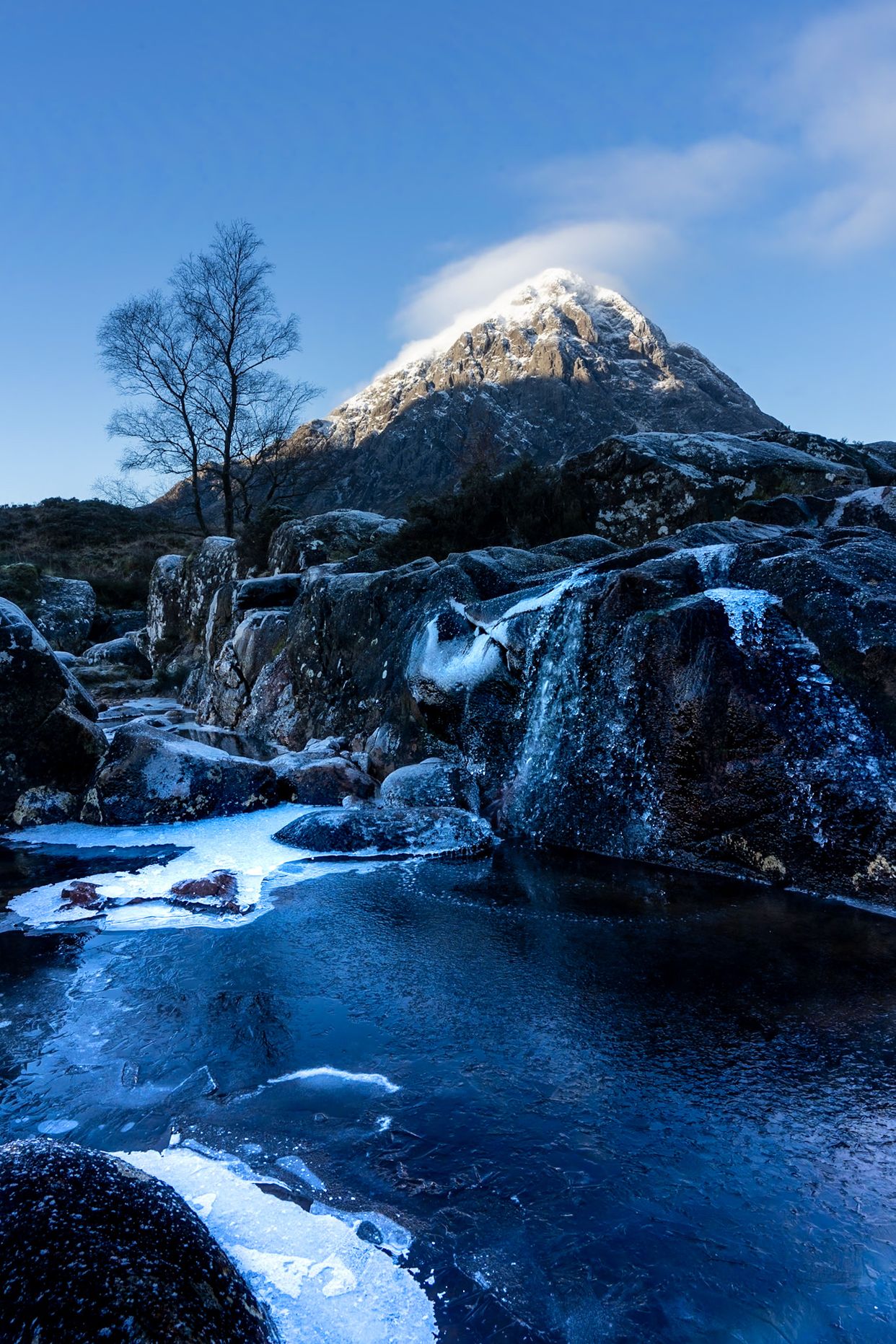 Buachaille Etive Mòr Waterfall