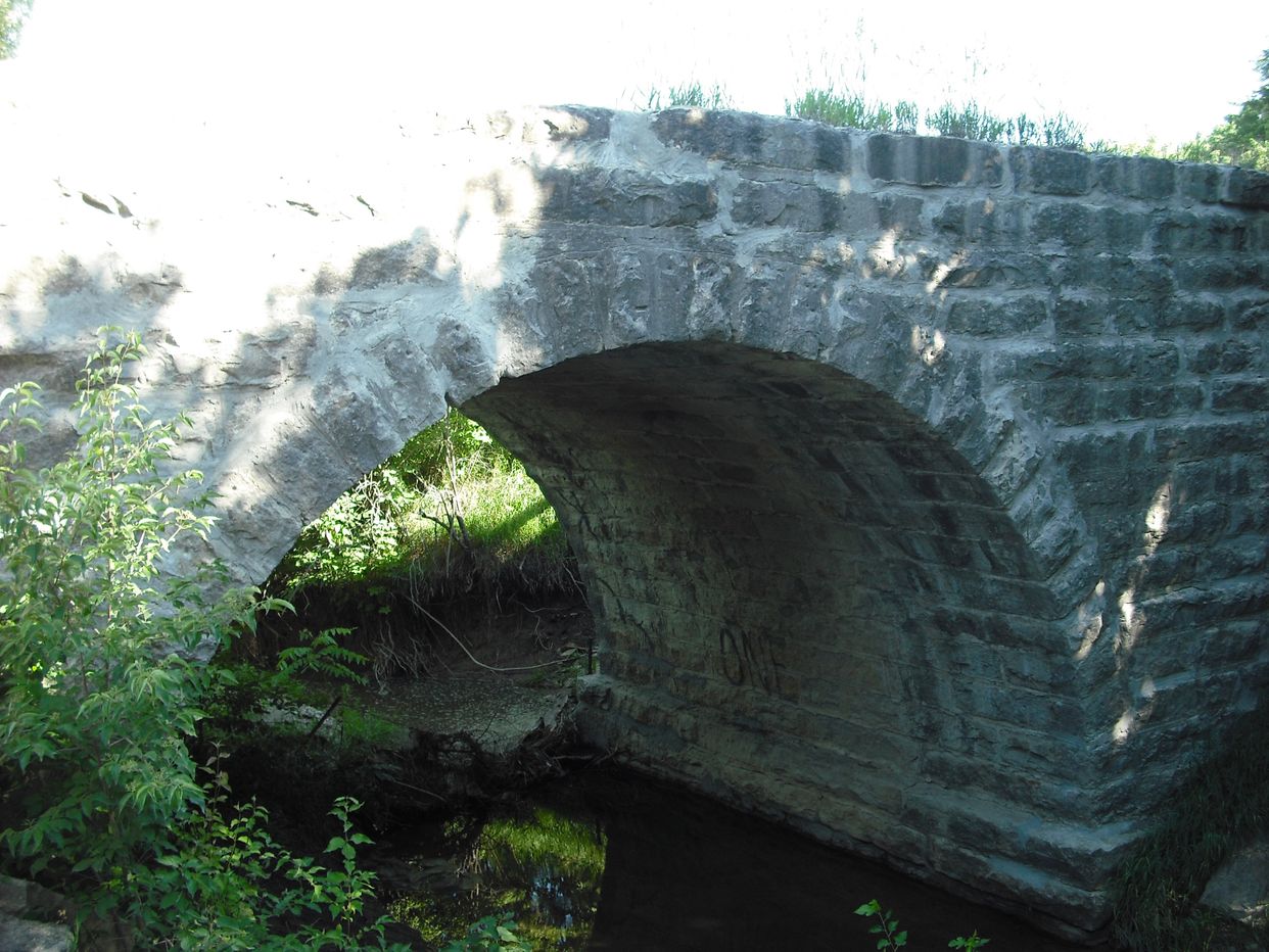 Vermillon Creek Tributary Stone Arch Bridge 