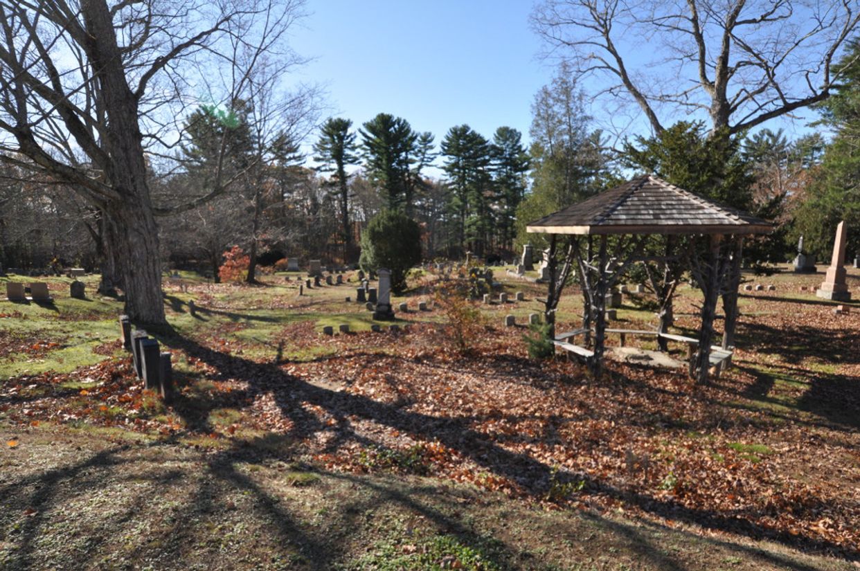 Forest Glade Cemetery