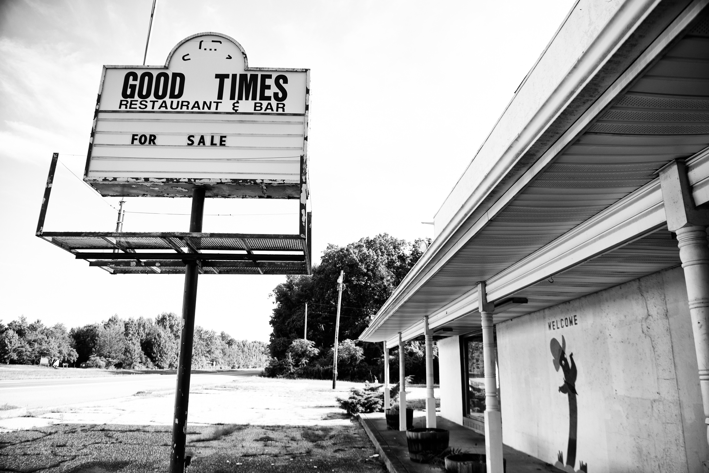Old Abandoned Bar  — Photo by kb10484-IG