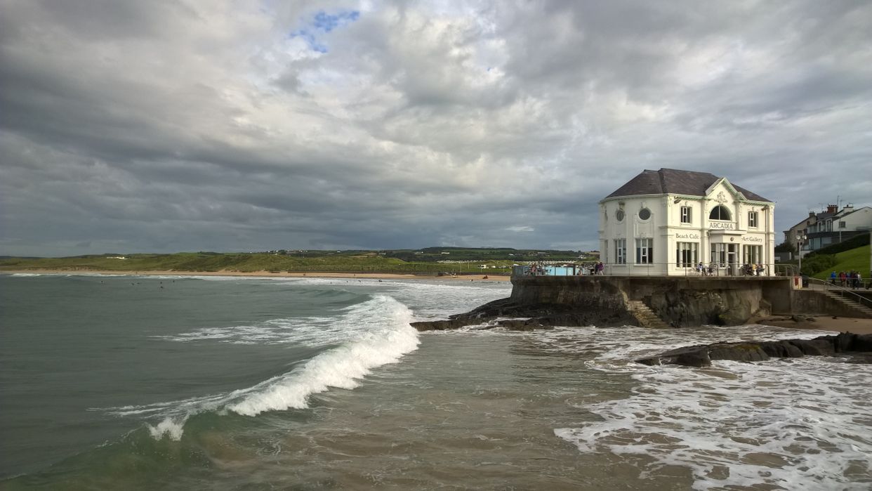 The Arcadia (Beach Cafe & Art Gallery)