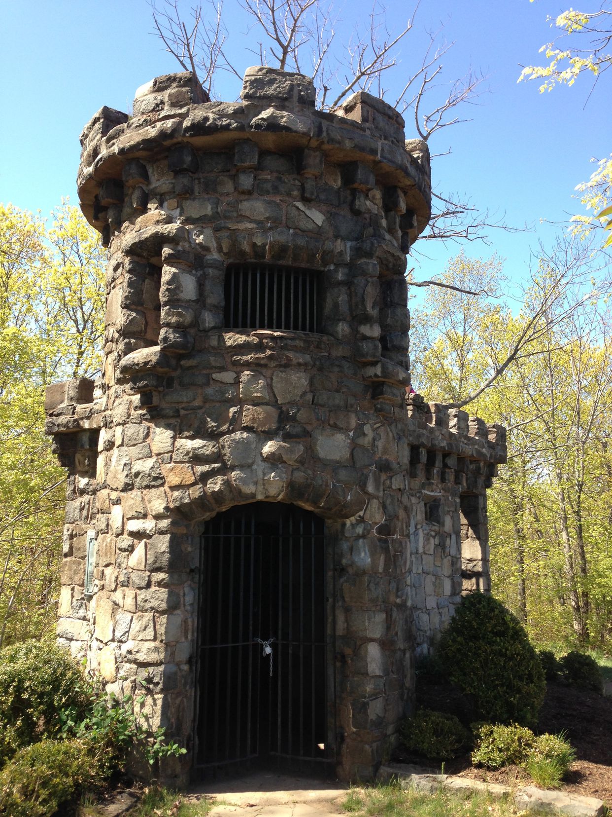 Women’s Federation Monument