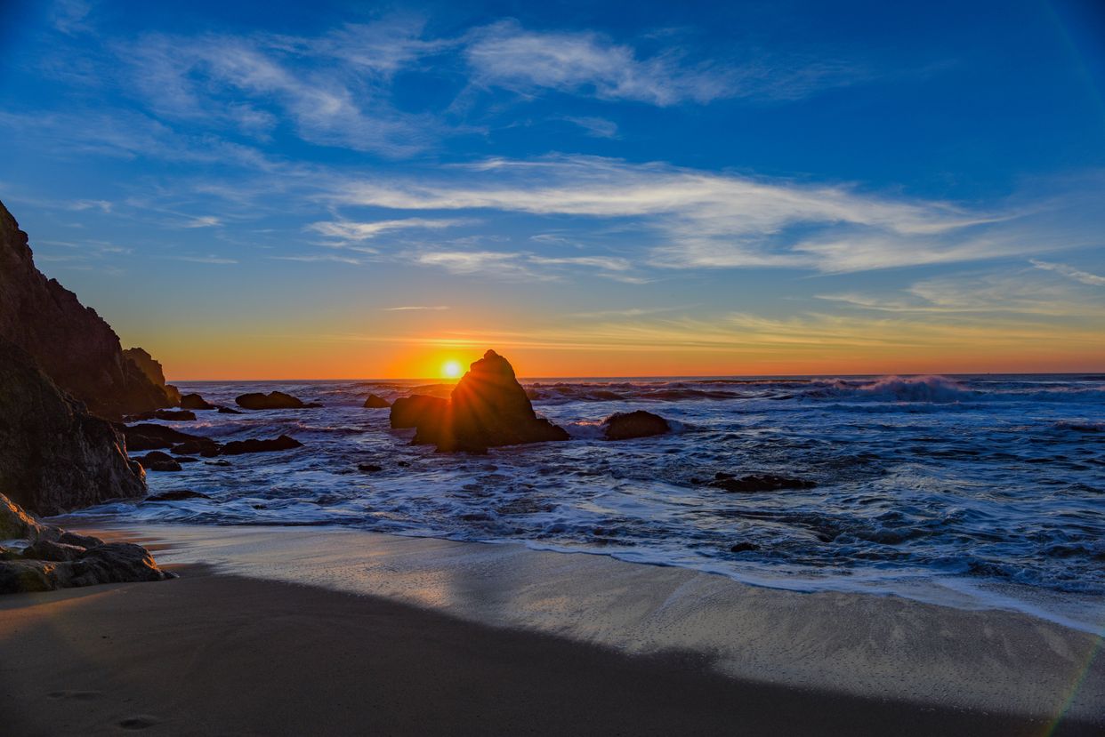 Gray Whale Cove State Beach