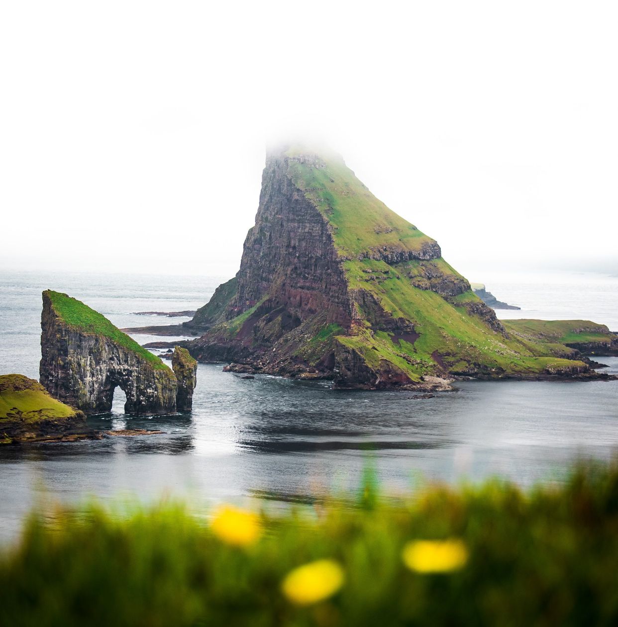 Tindhólmur and Drangarnir Viewpoint