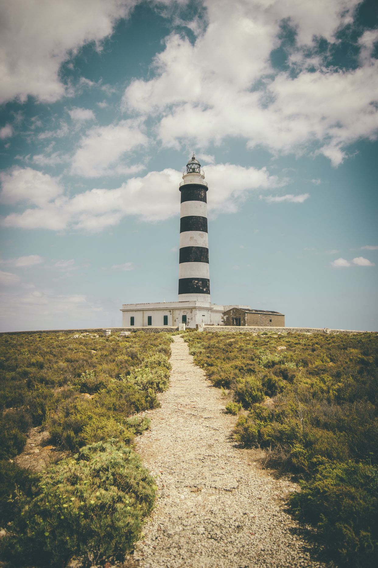 Illa de l’Aire Lighthouse