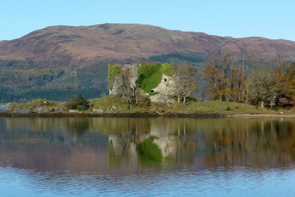 View of Old Castle Lachlan