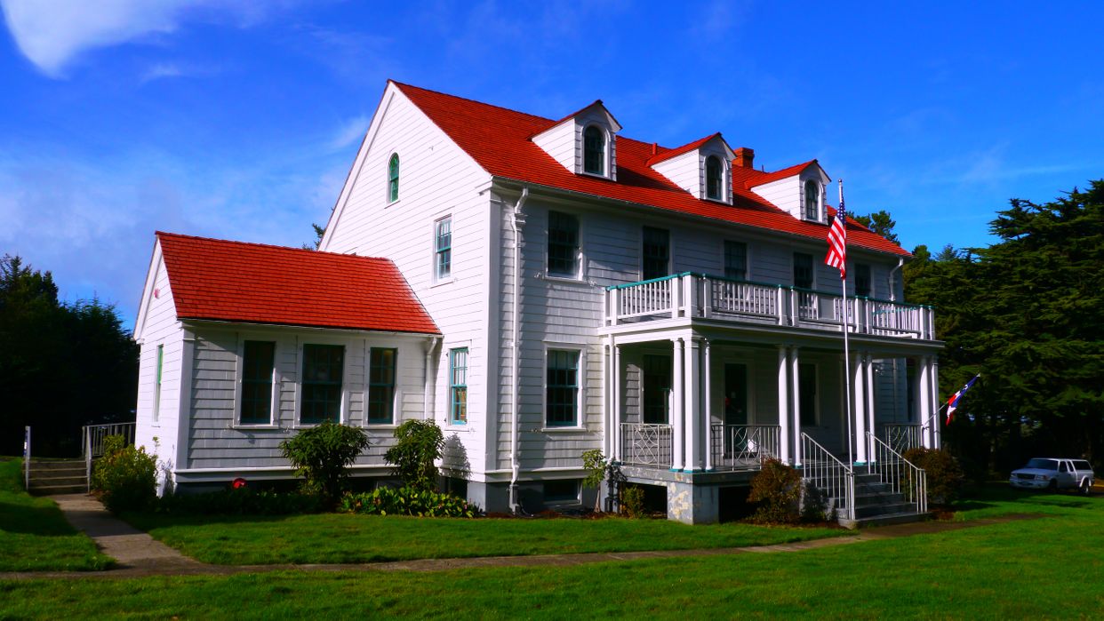 Umpqua River Lighthouse Museum