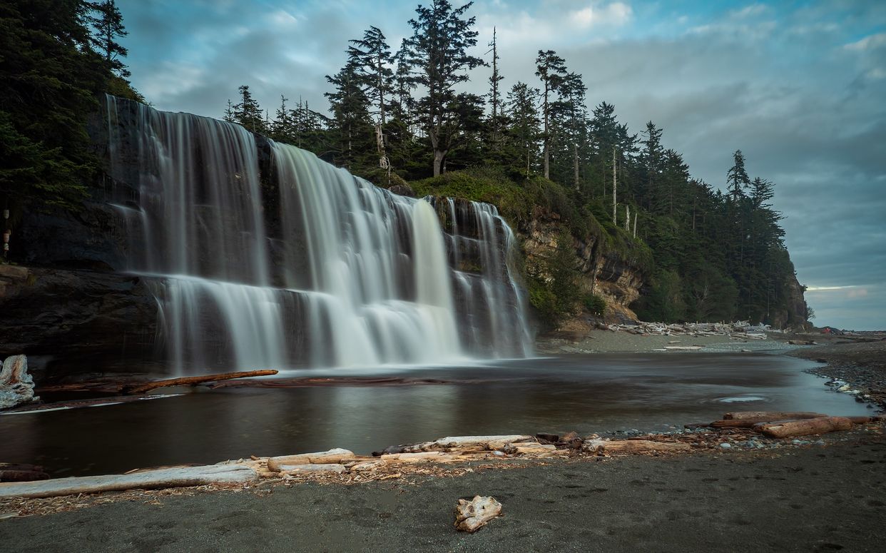 Tsusiat Falls