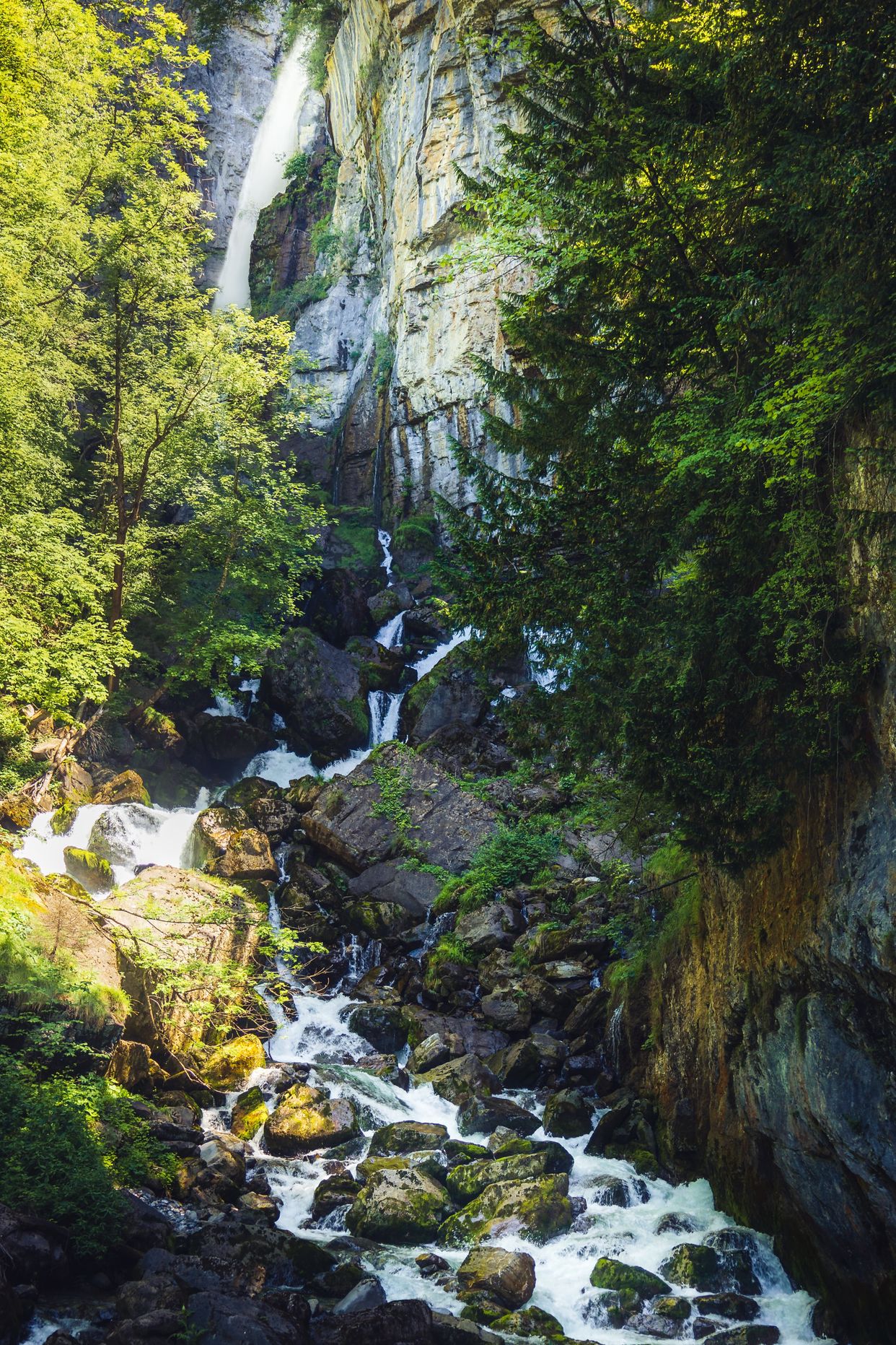 Seerenbach Falls
