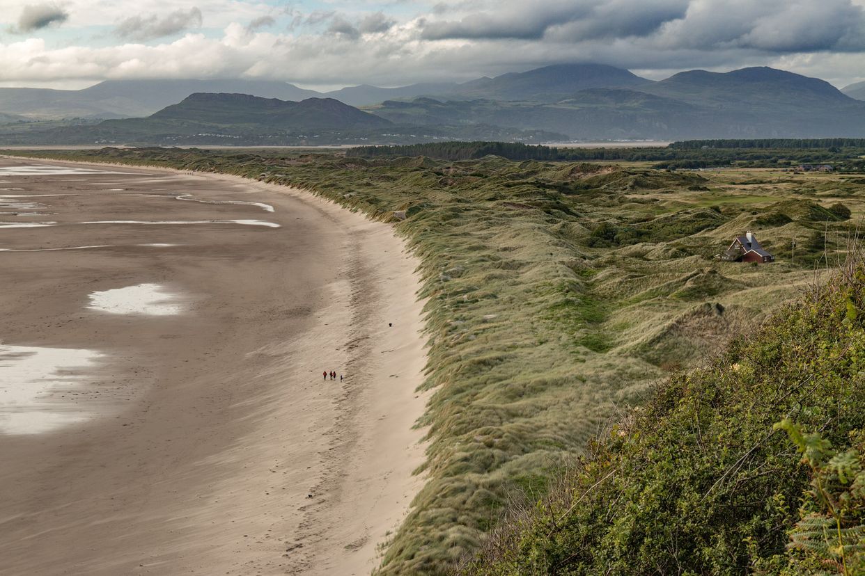 Harlech Beach