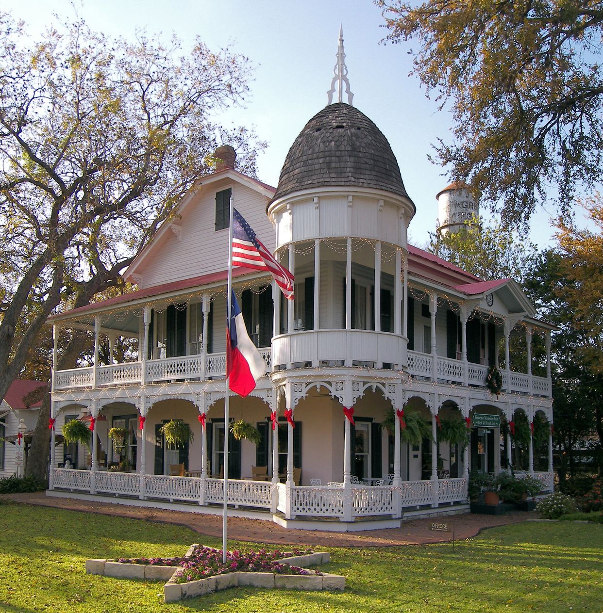 Gruene Family Home