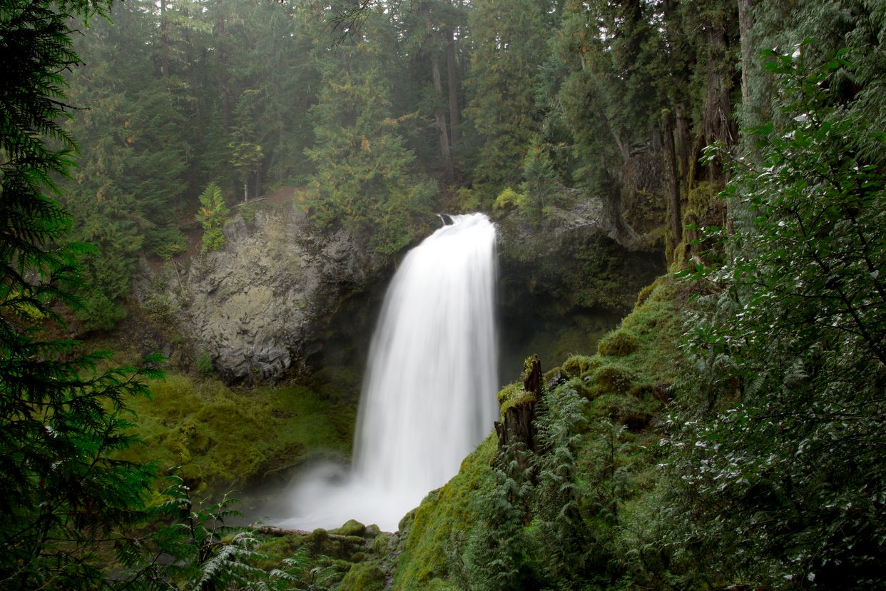 Sahalie Falls